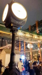 IT’S NOW OR NEXT YEAR, TORONTO! 💫
⠀⠀⠀⠀⠀⠀⠀⠀⠀
The #DistilleryWinterVillage twinkles for the final time this weekend (and admission is 🆓!)
Don’t miss out on your last chance to take in our tremendous tree, sip on mulled wine and make memories that’ll keep you warm until we’re back next year. 🕰
⠀⠀⠀⠀⠀⠀⠀⠀⠀
⠀⠀⠀⠀⠀⠀⠀⠀⠀
🎥: @barbarahuuu
#distillerywintervillage #distilleryto #distillerydistrict #torontolife #torontoholiday #torontoshopping