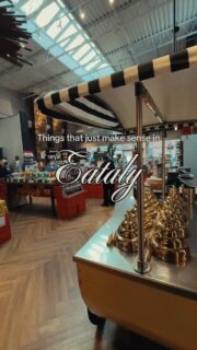 So many things to savour at @eatalytoronto. 🇮🇹🤤✨
⠀⠀⠀⠀⠀⠀⠀⠀⠀
Everyone knows that @eatalytoronto is the go-to destination for Italian treats, gifts, and everyday indulgences — all under one roof.
⠀⠀⠀⠀⠀⠀⠀⠀⠀
From irresistible panettone and panforte to curated gift boxes, Italian chocolates, preserves and all your favourite imported finds, this is where holiday hosting and last-minute gifting come together effortlessly.
⠀⠀⠀⠀⠀⠀⠀⠀⠀
Plus! If you’re craving something warm and savoury, don’t miss their Arancini Suppli Trio — fried fresh to order and available in three delicious flavours. Crispy, comforting, and an Italian classic done right. 🍘🇮🇹 Available until Sunday, January 4.
⠀⠀⠀⠀⠀⠀⠀⠀⠀
Whether you’re stocking up, grabbing a gift, or treating yourself mid-wander, this is one stop you’ll want to build into your Distillery Winter Village visit!
⠀⠀⠀⠀⠀⠀⠀⠀⠀
📍 Find @eatalytoronto at 21 Trinity St (lower level of Gotstyle)