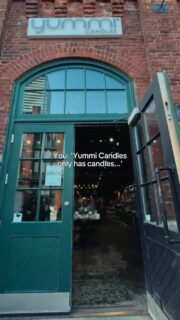 There’s more to discover at @yummicandles than meets the eye. 🕯️✨
⠀⠀⠀⠀⠀⠀⠀⠀⠀
Known for their beautifully crafted Canadian-made candles, Yummi Candles is also a treasure trove of home accents, decor pieces, glassware, accessories, and thoughtful finds designed to elevate everyday living. From styling your space to sourcing details for hosting, gifting, or even weddings, it’s a one-stop destination for finishing your home beautifully and intentionally.
⠀⠀⠀⠀⠀⠀⠀⠀⠀
Whether you’re picking up a cozy scent, browsing unique decor, or searching for that final touch for your space, this is one shop worth slowing down for during your Distillery Winter Village wander.
⠀⠀⠀⠀⠀⠀⠀⠀⠀
Save this for some holiday decor inspiration! Find @yummicandles at 10 Trinity St in The Distillery District. 📍