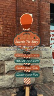 Welcome to a world where cookies are piled high, and souls are warmed with home-baked pies. 🥧🥧
⠀⠀⠀⠀⠀⠀⠀⠀⠀
Sweetie Pie (@mysweetiepie.ca) is your neighbourhood go-to for fresh, hand-crafted, artisanal bakes made with serious love. Their ovens are always brimming with sweet and savoury pies, cakes, cookies, quiche, and vegan treats — truly something for every craving.
⠀⠀⠀⠀⠀⠀⠀⠀⠀
Whether you’re picking up a cozy treat for yourself or sharing a little sweetness with someone else, this is the kind of bakery that feels like home. 🤎
⠀⠀⠀⠀⠀⠀⠀⠀⠀
Make the season sweeter for everyone and stop by @mysweetiepie.ca’s bakery at 6 Case Goods Lane or order online at mysweetiepie.ca.