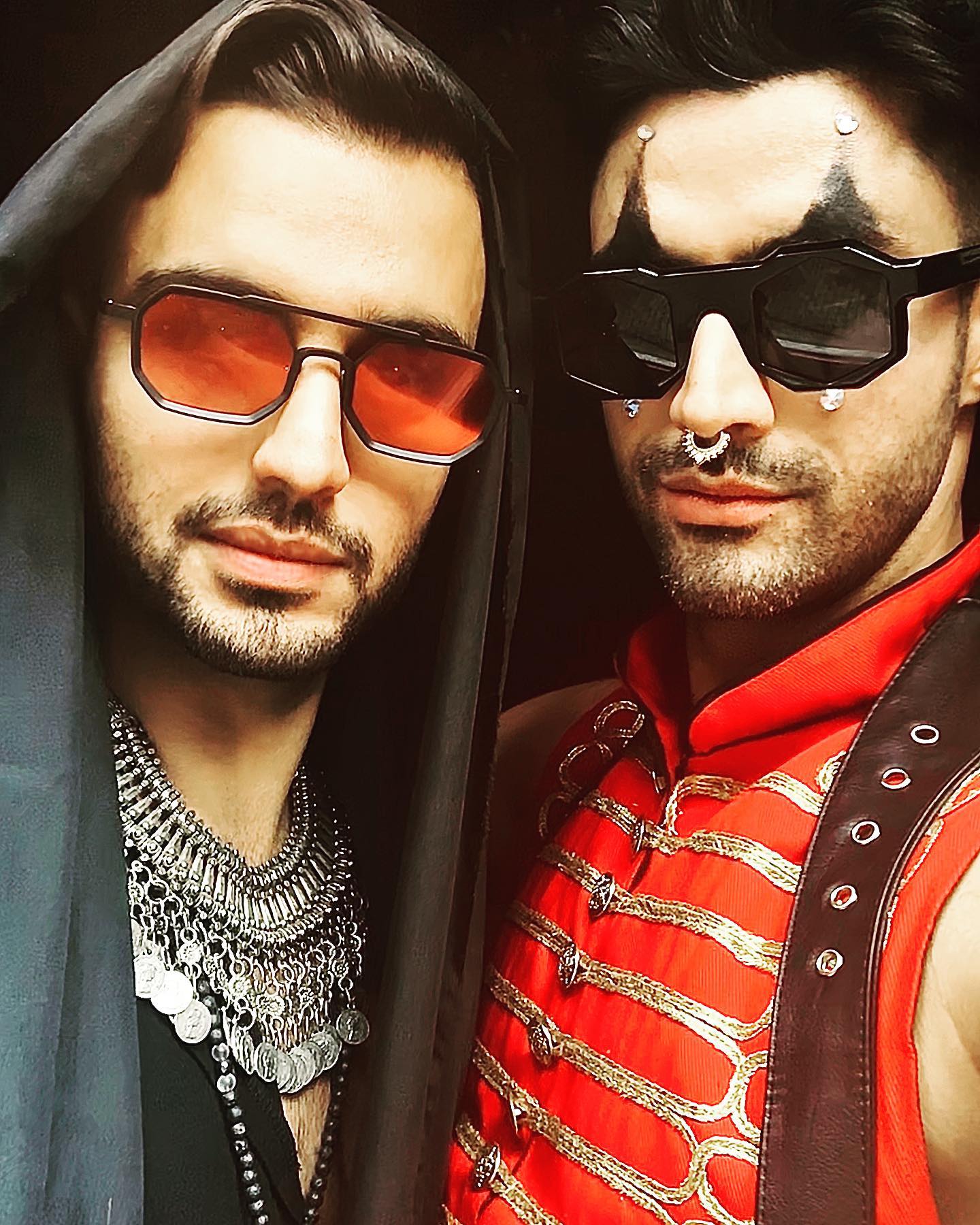 My brother is my partner in crime. Until we get caught, then he did it 😂👉🏻😘 #halloween #throwbackthursday #throwback #brothers #eternalfriendship #oldestfriend @capoteyewear