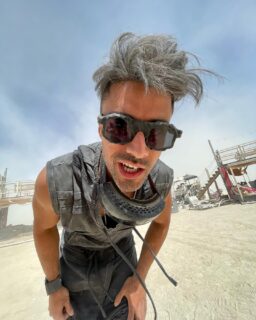 Sup⁉️⠀
⠀
⠀
⠀
⠀
#burningman2022 #monkeylovecamp #dustyaf #blackrockcity #wakingdream